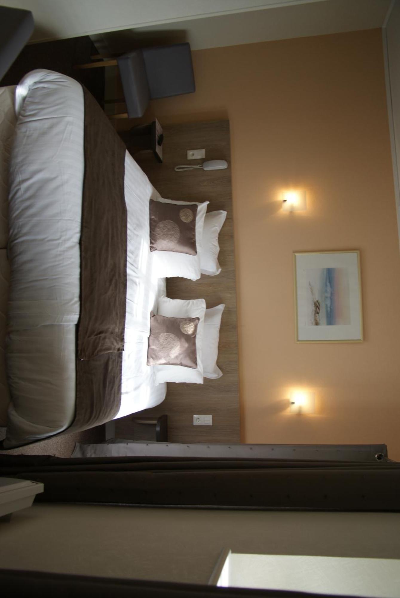 La Vieille Auberge Mont-Saint-Michel Екстериор снимка