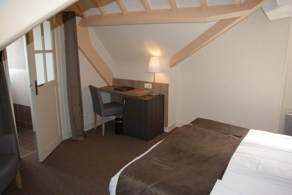 La Vieille Auberge Mont-Saint-Michel Стая снимка